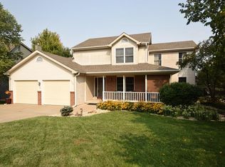 1734 Kings Rd, Manhattan, KS 66503