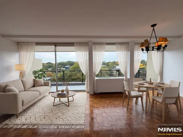 3 Horizon Road #819, Fort Lee, NJ 07024
