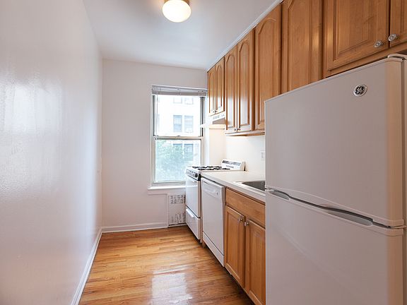 2nd image of 100 8th Ave APT 3B