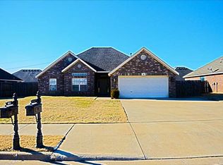 704 Westfield St, Springdale, AR 72762
