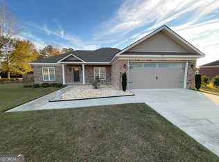 305 Four Seasons Dr, Statesboro, GA 30458