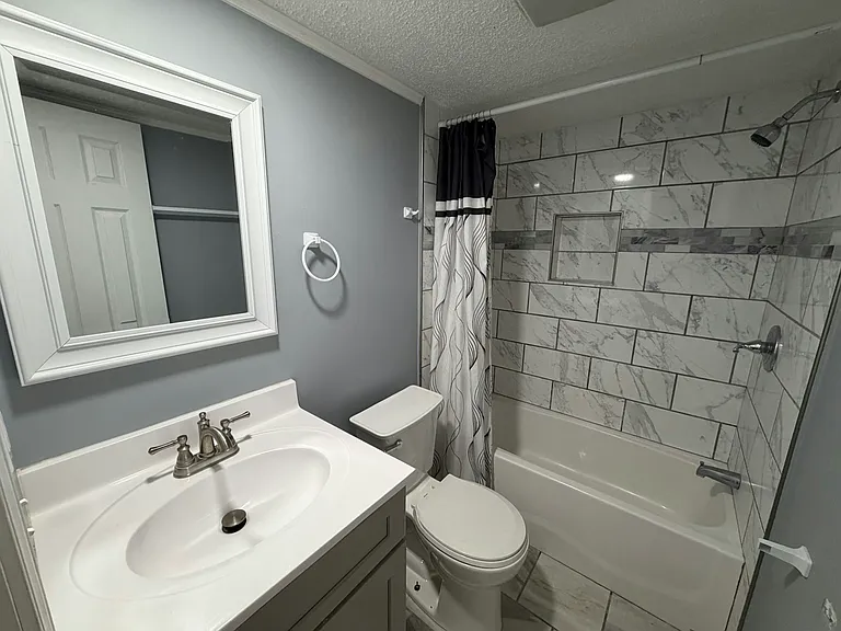 300 Sequoyah Dr NE #56 — Photo 1