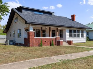 1101 E 9th St #1, Okmulgee, OK 74447