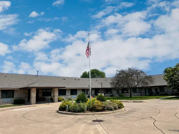 401 S County Road 5 APT 117, Springfield, MN 56087