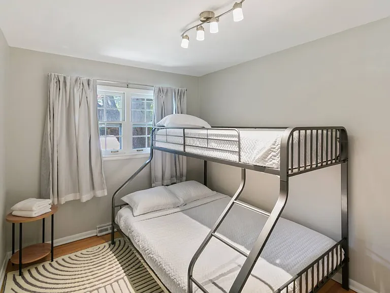 310 Butterfield Ln — Photo 25