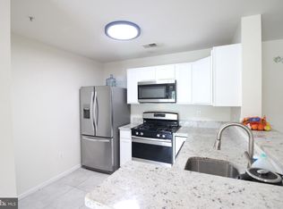 1055 Gardenview Loop APT 303, Woodbridge, VA 22191