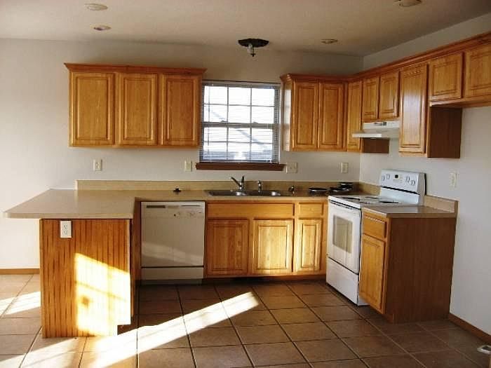 2nd image of 3919 N 16th St