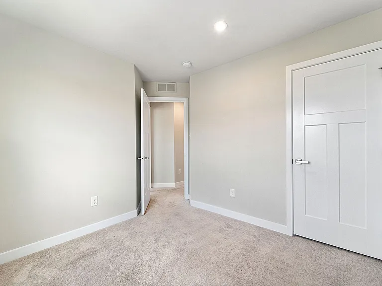 2 Sparrow Cir — Photo 20