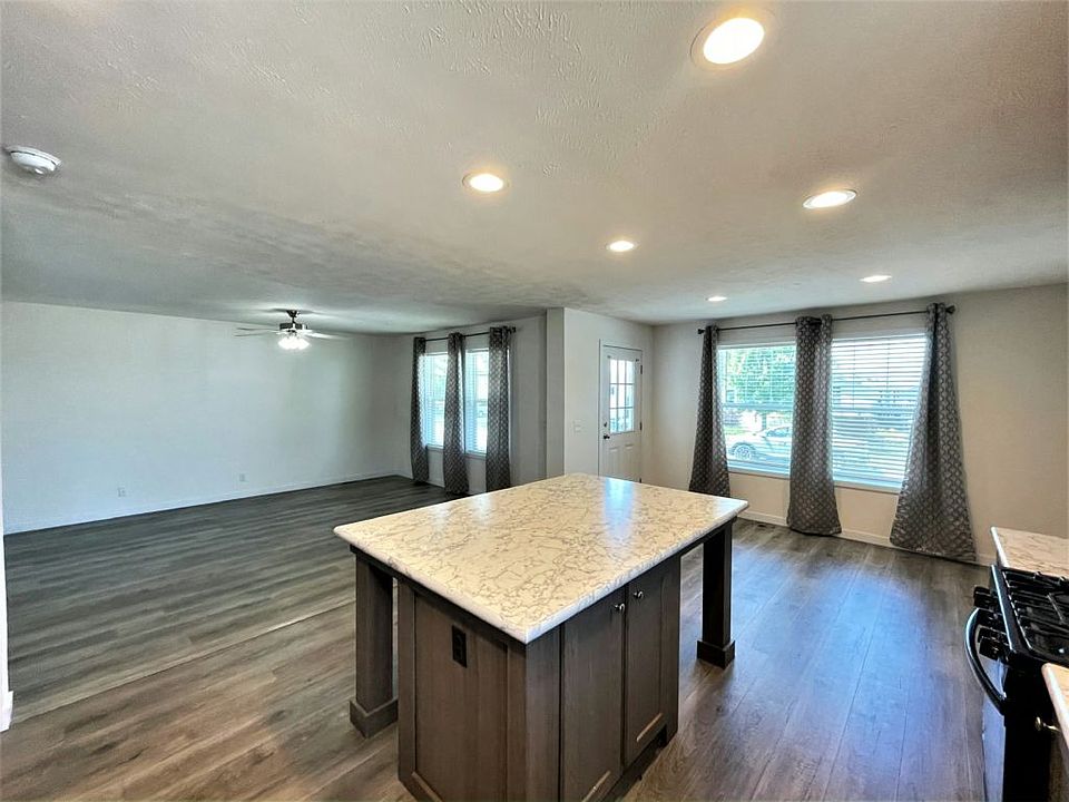 19 Finch Ln Beecher, IL, 60401 Apartments for Rent Zillow