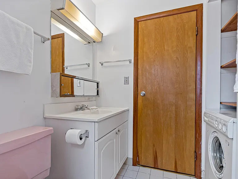 125 N Hayward St — Photo 8