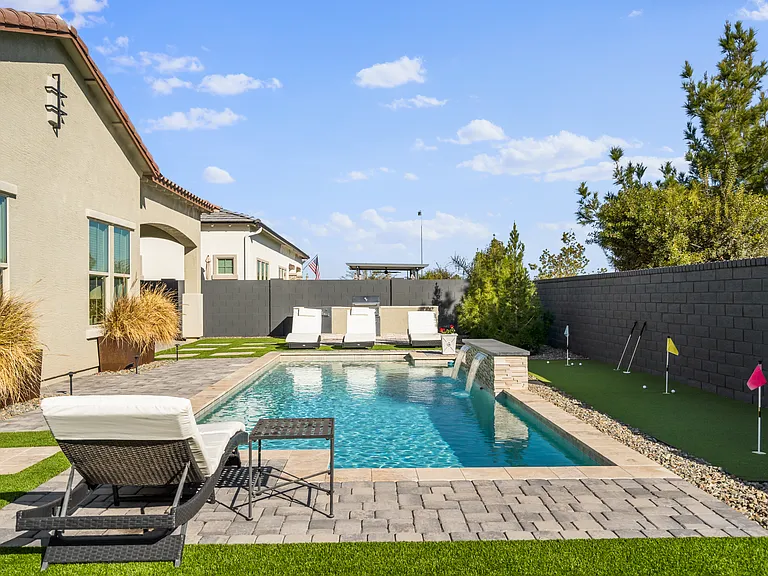 4061 S Emerald Dr — Photo 48
