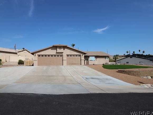 1st image of 3950 Montezuma Dr