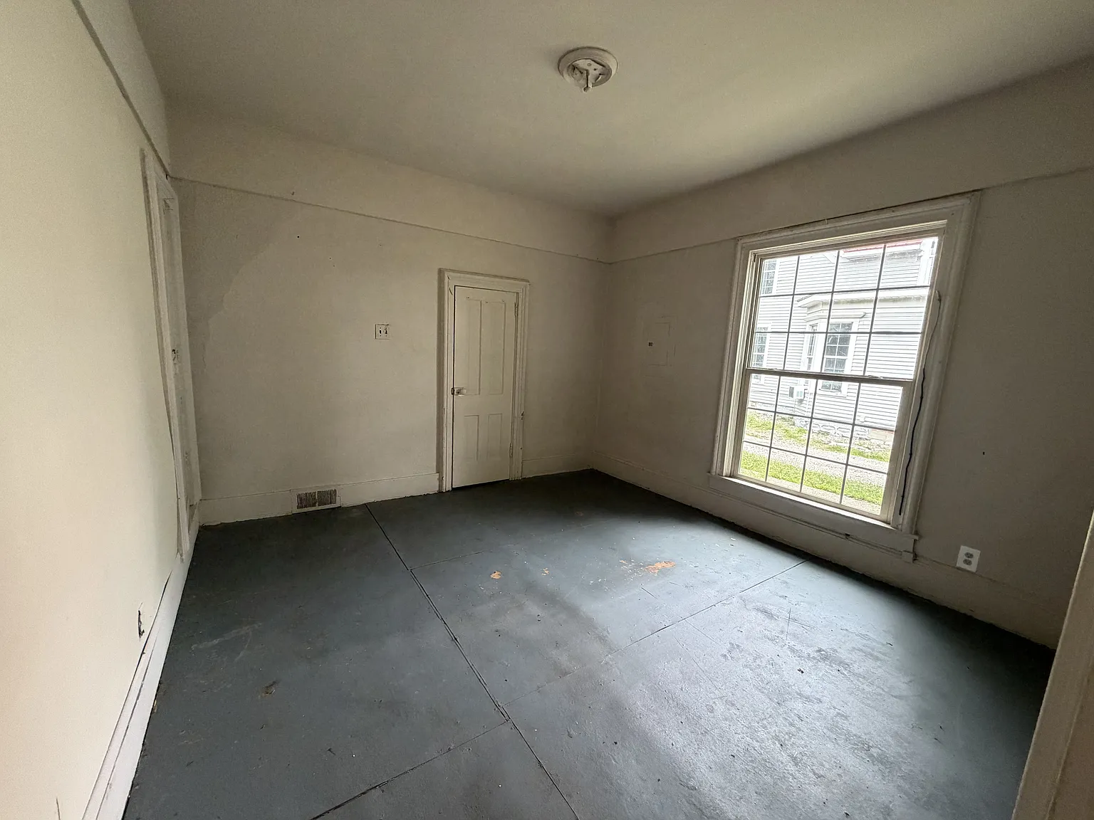 517 West Marion Street - B — Photo 4