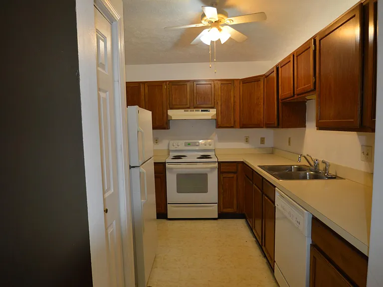 7212 Eagle Cove North Dr — Photo 16