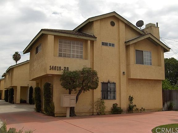 3rd image of 14626 Yukon Ave