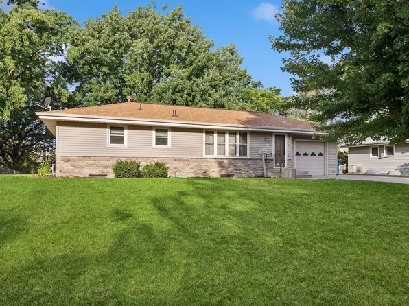 6010 5th St NE, Fridley, MN 55432
