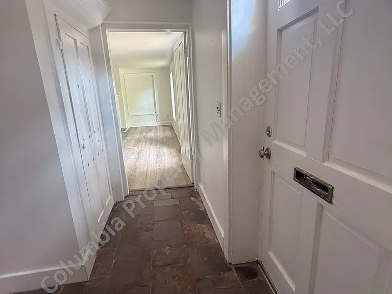 1620 Bull St — Photo 3