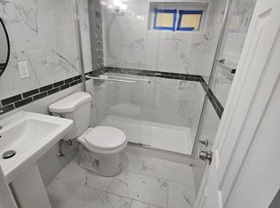 227 Court House Rd #3, Franklin Square, NY 11010