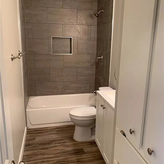 11640 Parkfield Dr — Photo 12