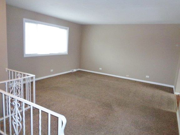 5th image of 1108 Glendale St