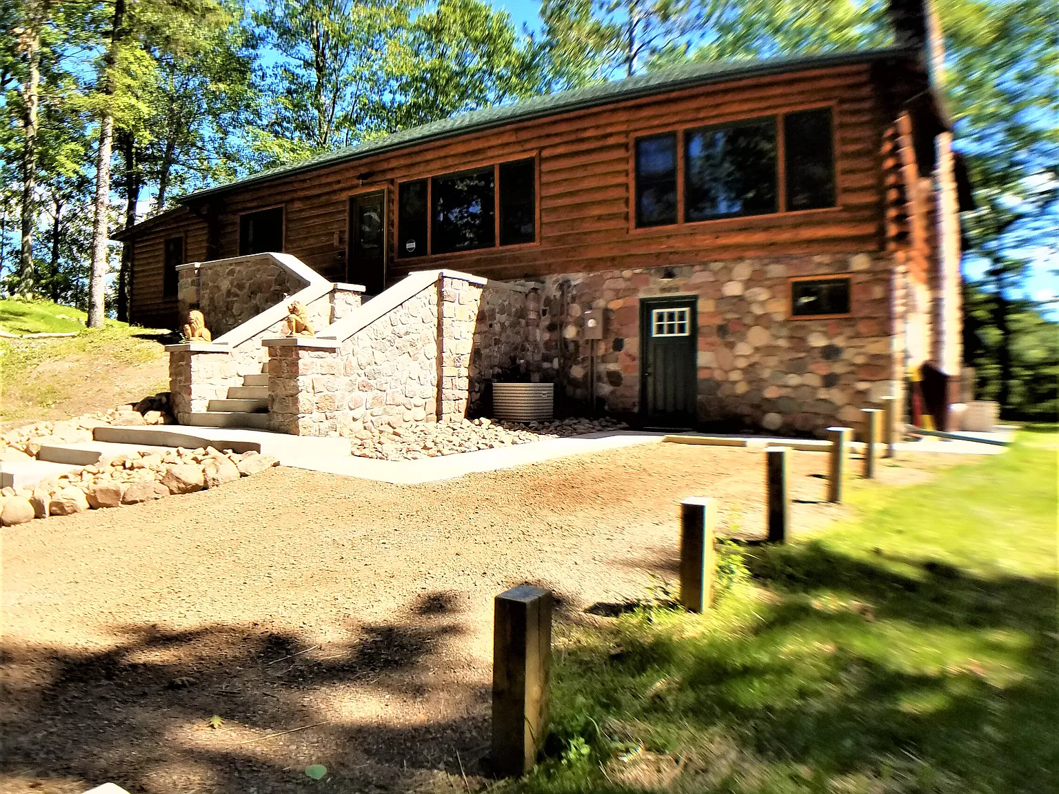 5 bed, 3800 sqft, $6,500 — Photo 3