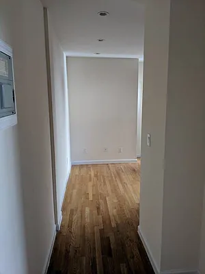 Rented by Loftey LLC | media 32