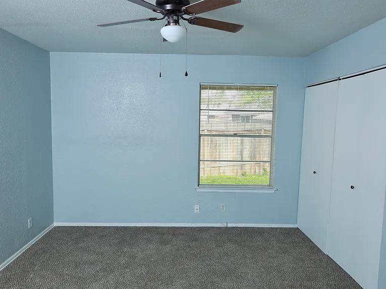 6606 Benhill — Photo 35