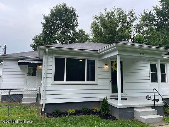 4th image of 7206 Gray Ln