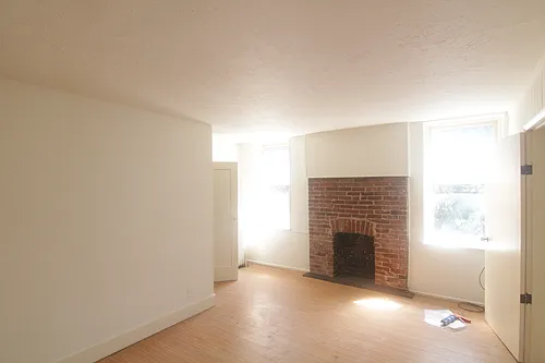 Floor plan Available Jan 1st 2027