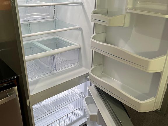 all updated GE stainless steel appliances in impeccable condition