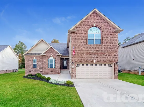 364 Preakness Cir, Pleasant View, TN 37146