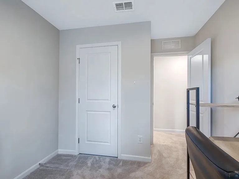 635 Woodall Ridge Dr — Photo 18