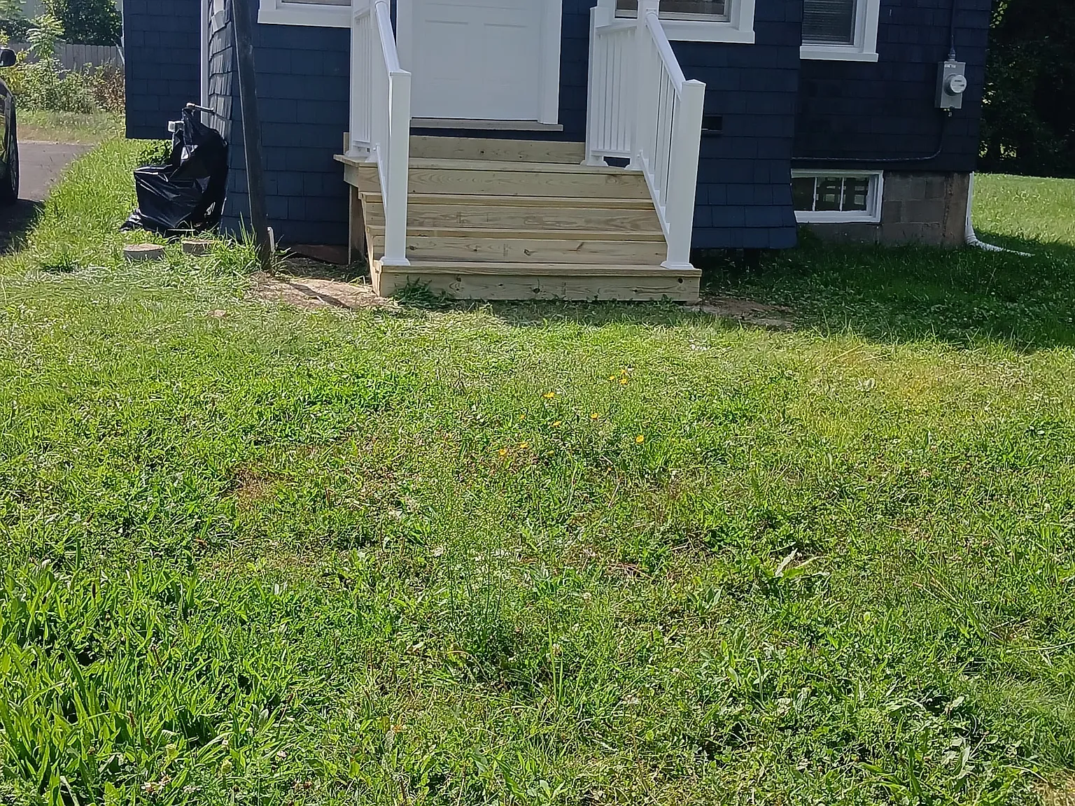 3 bed, 1150 sqft, $1,550 — Photo 1