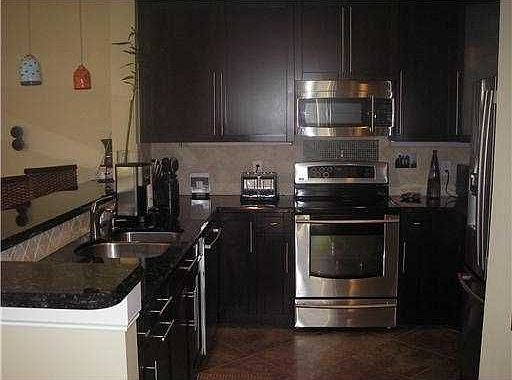 5th image of 849 Stanton Dr