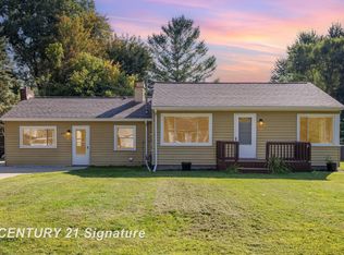 323 Sparling Dr, Saginaw, MI 48609