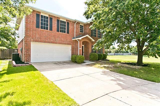 1st image of 2601 Peach Dr