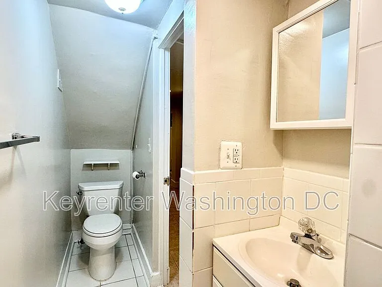 1528 8th St NW — Photo 33