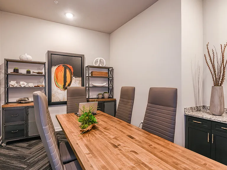 JTB Apartments — Photo 65