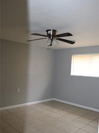 5th image of 6035 Kuebel Dr