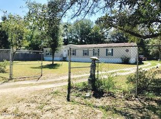 1006 4th St, Southport, FL 32409