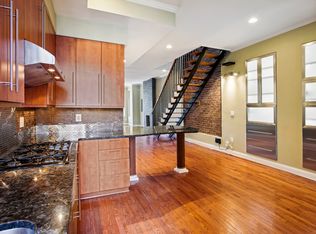 76 R St NW #1, Washington, DC 20001