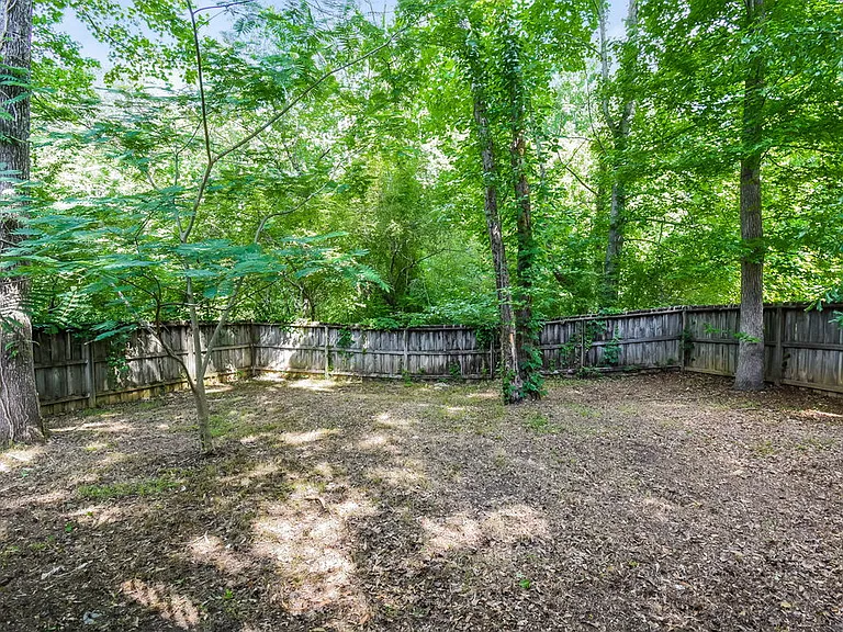 2580 Candler Way SW — Photo 17