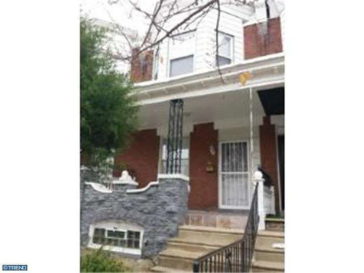 649 N 54th St photo 1