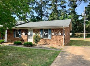 309 W Hill St #309, Benson, NC 27504