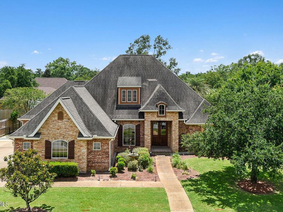 1st image of 2116 Whitney Oaks Dr