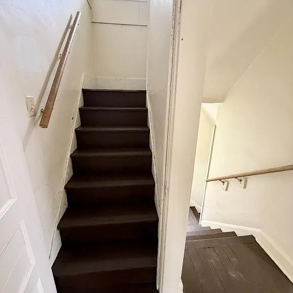 1725 Midland Ave — Photo 16