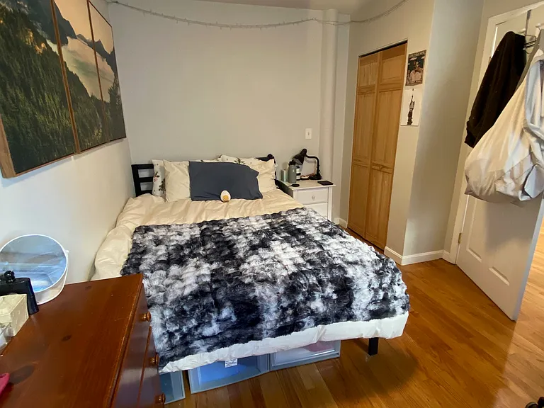 224 Hanover St #4 — Photo 7