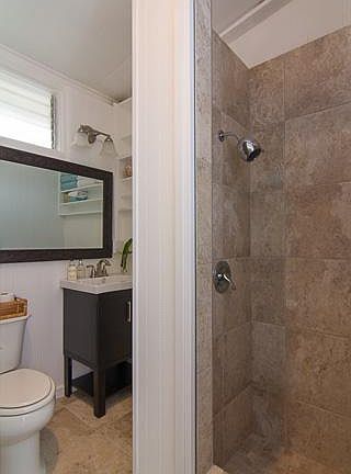 2nd Bathroom
