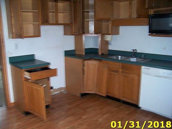5th image of 375 Franconia Ave