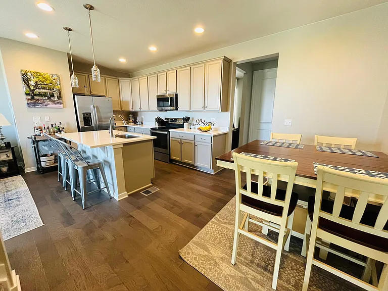 11910 Skyview Ln — Photo 6